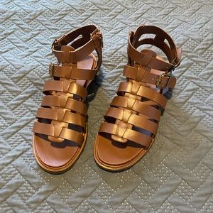 TIME & TRU GLADIATOR SANDALS